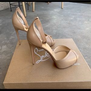 Christian Louboutin Very Cathy 120 Peep Toe Strap Heels Nude Size 39